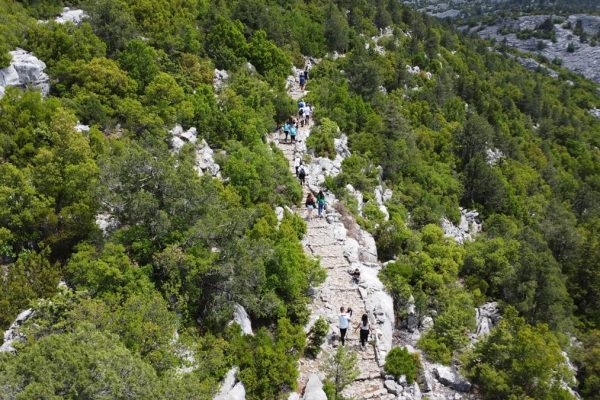 Doğayla İç İçe Tatilin Yeni Adresi: Türkiye’nin Keşfedilmemiş Cenneti